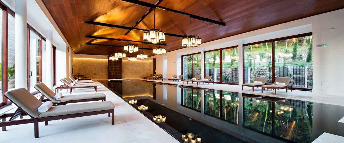 indoor swimming pool room